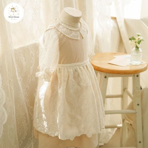 AR Yếm Cotton Hữu Cơ Thêu Nổi