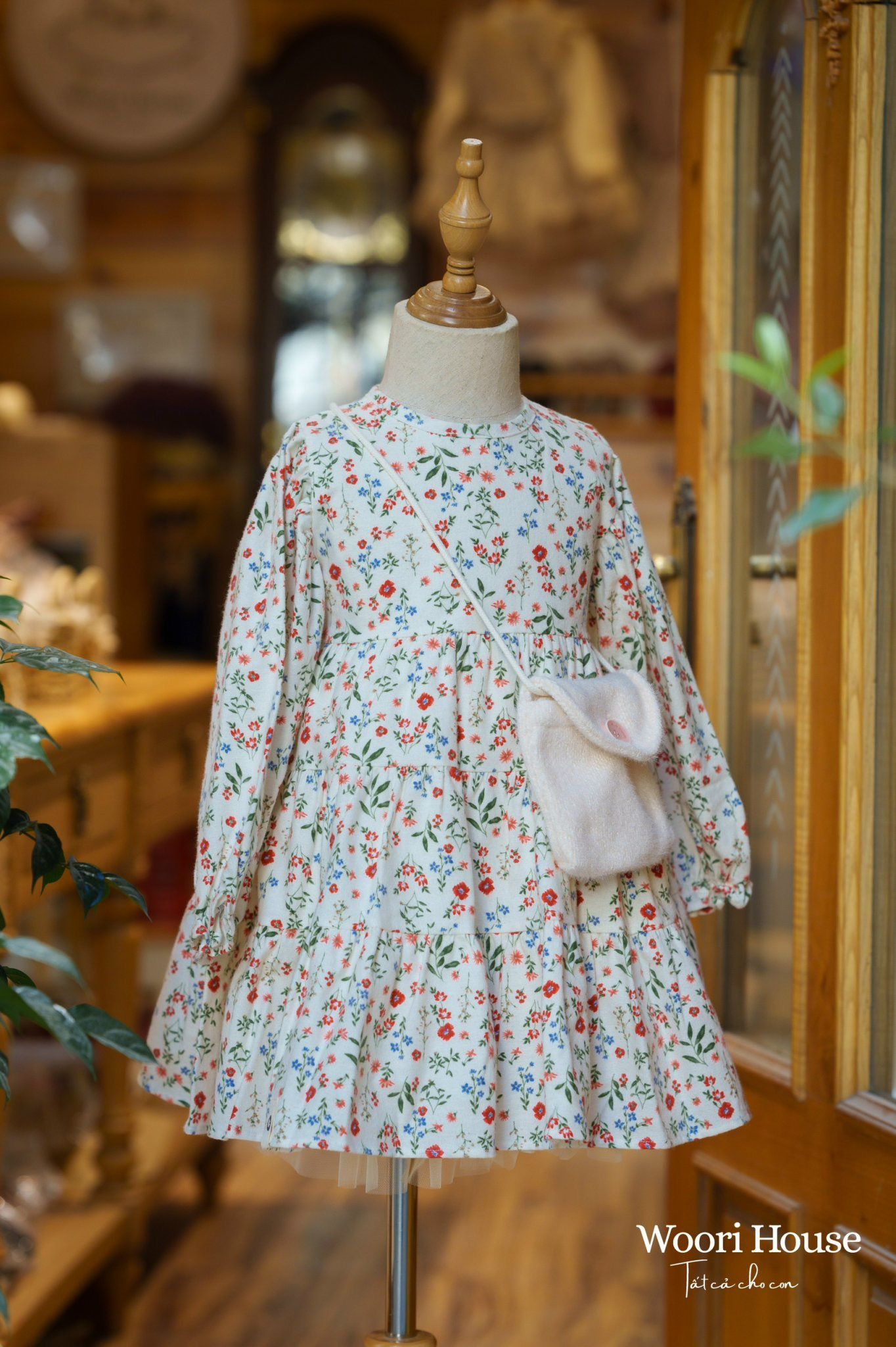 AR - Váy Fresh Flower trắng nơ đỏ