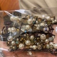 AM - W1 kẹp nâu đính trai và pha le vuông trà