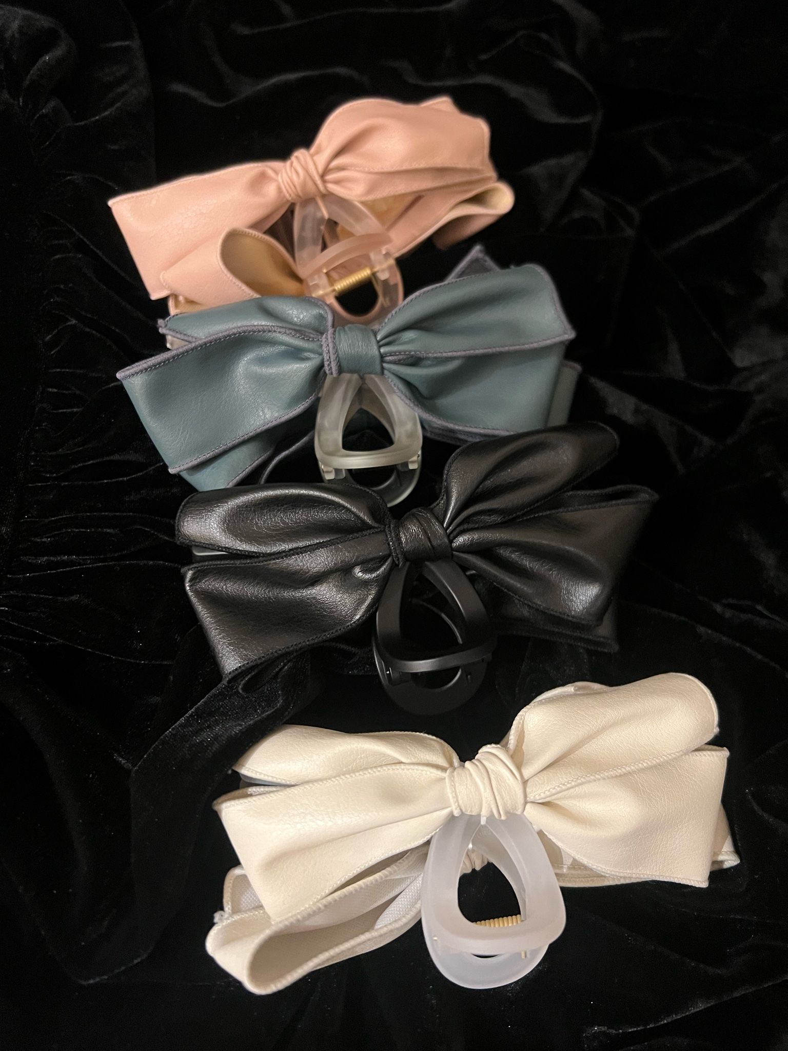 HQ - K1 Kẹp càng cua nơ da nhỏ