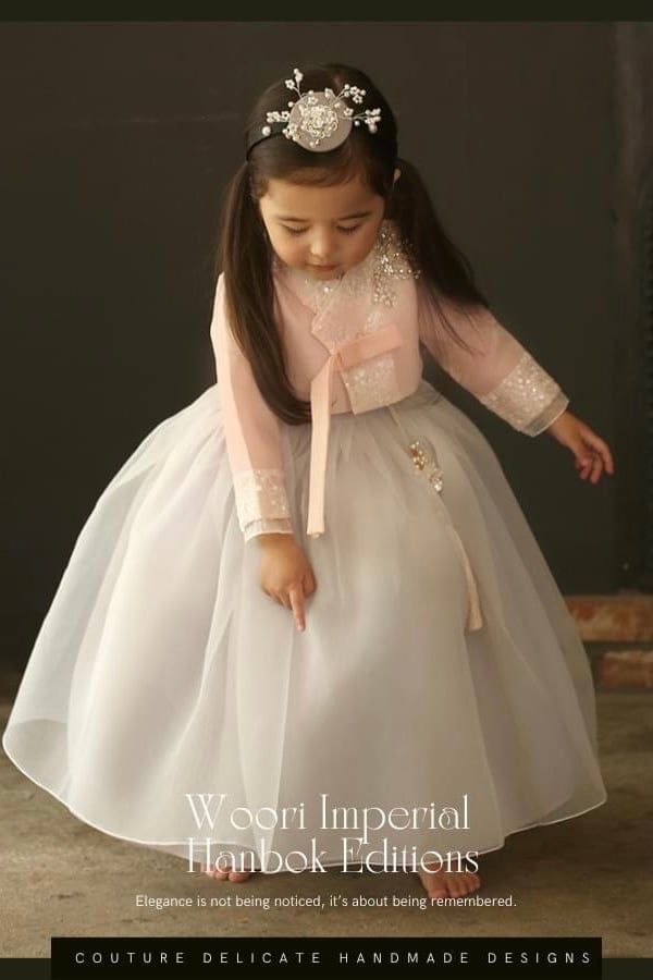 Set Imperial Hanbok Edition 2
