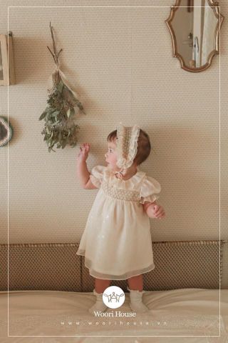 Váy Briel bebe lấp lánh