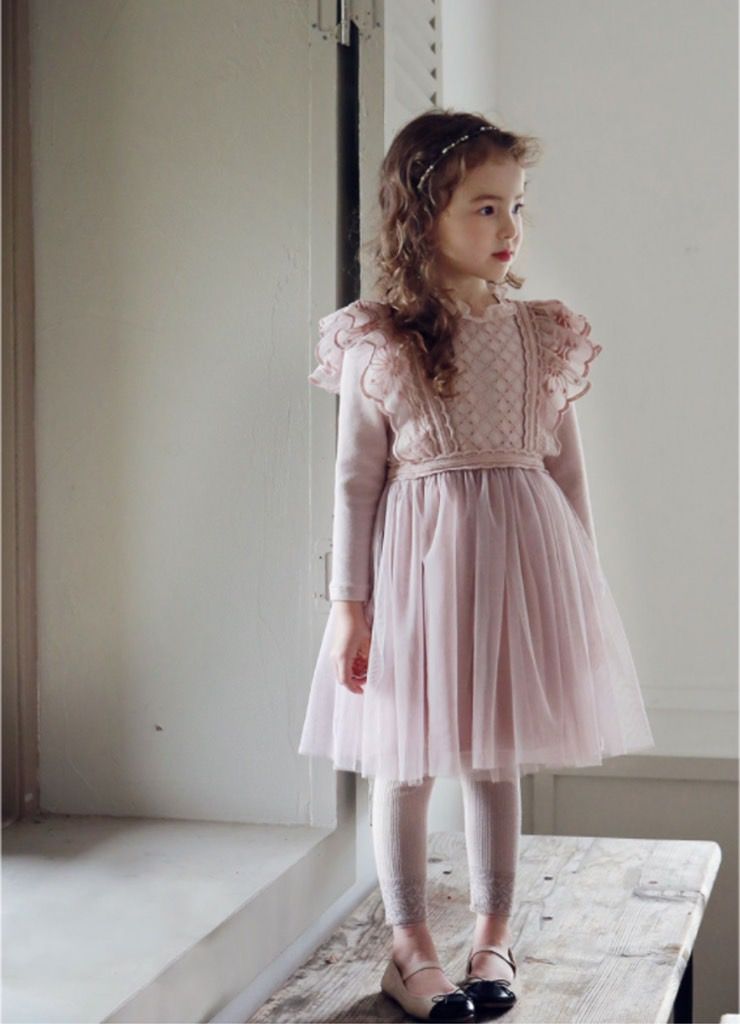 Váy CL phối ren cánh tiên