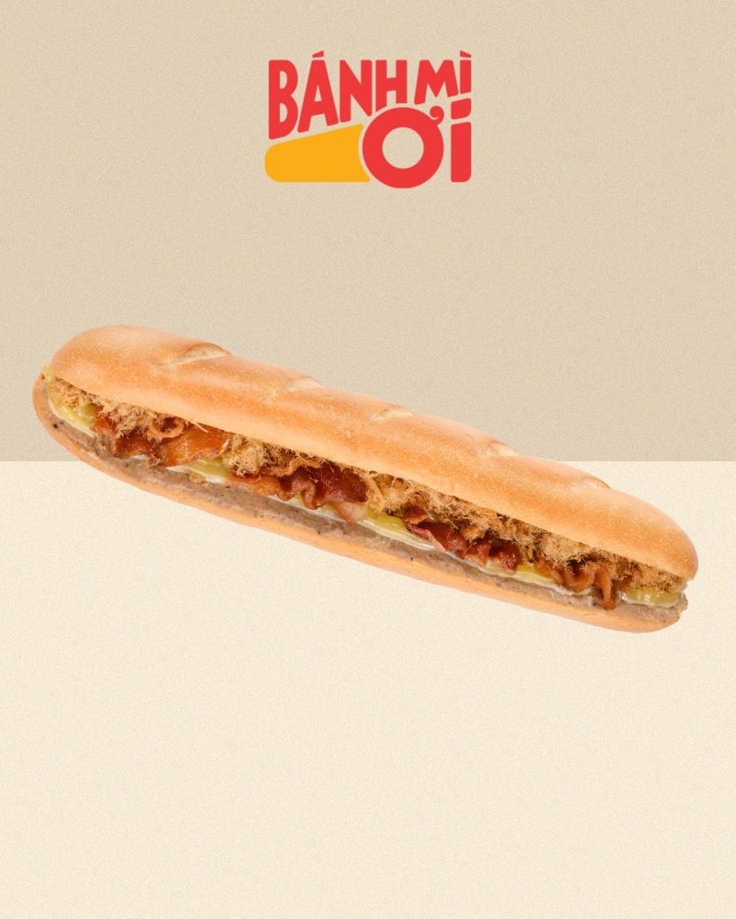 Bánh Mì Que Thịt Xông Khói Cay