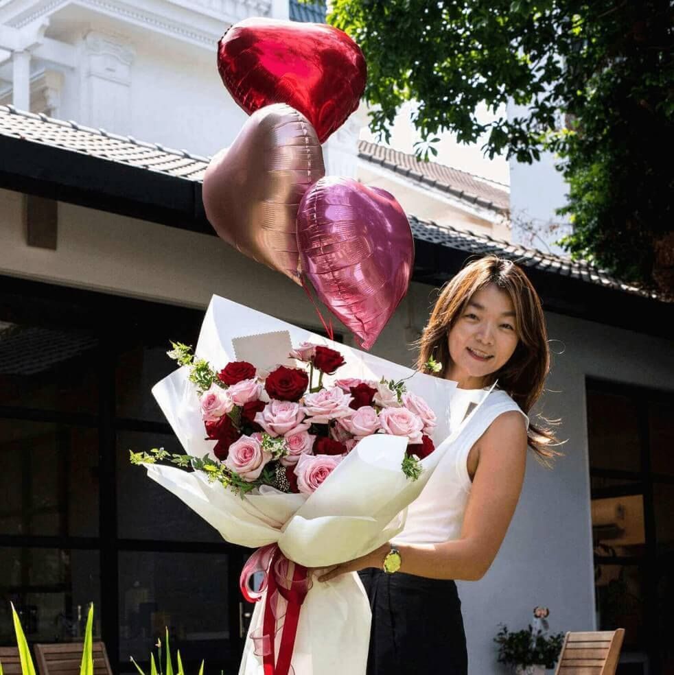  Câu Chuyện Tình Yêu 