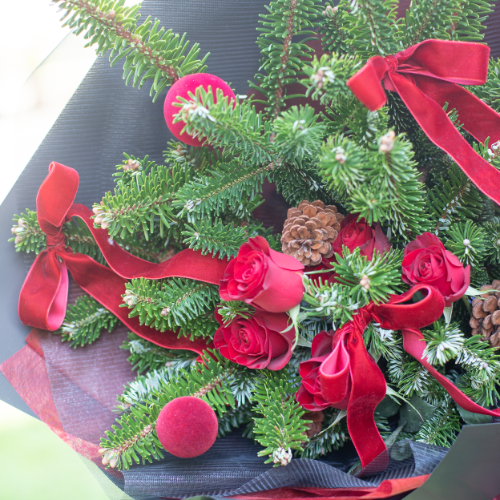  Christmas Red Bouquet 