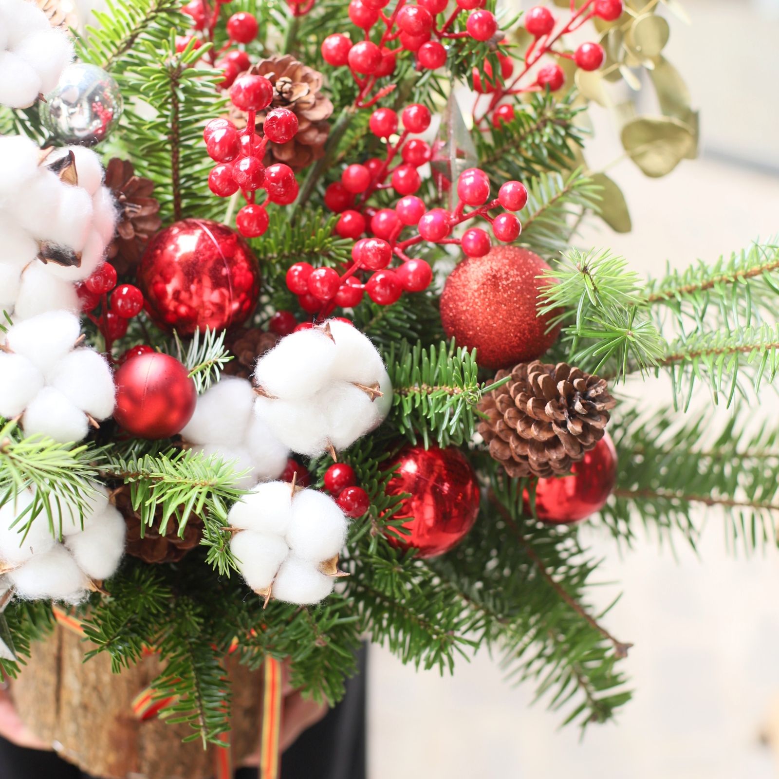  Cotton Christmas Centerpiece 