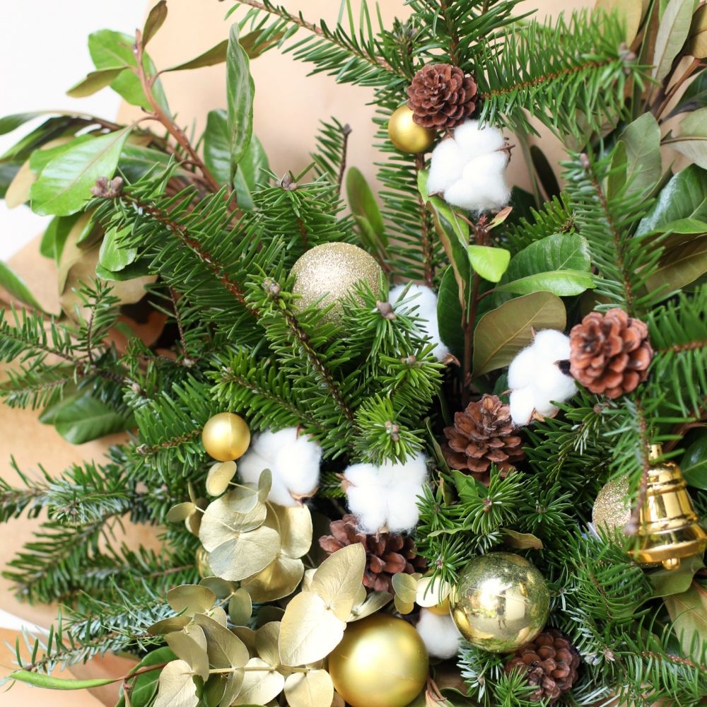  Bó Hoa Noel Mang Không Khí Khu Rừng Mùa Đông 