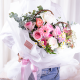  Heart Shape Bouquet 