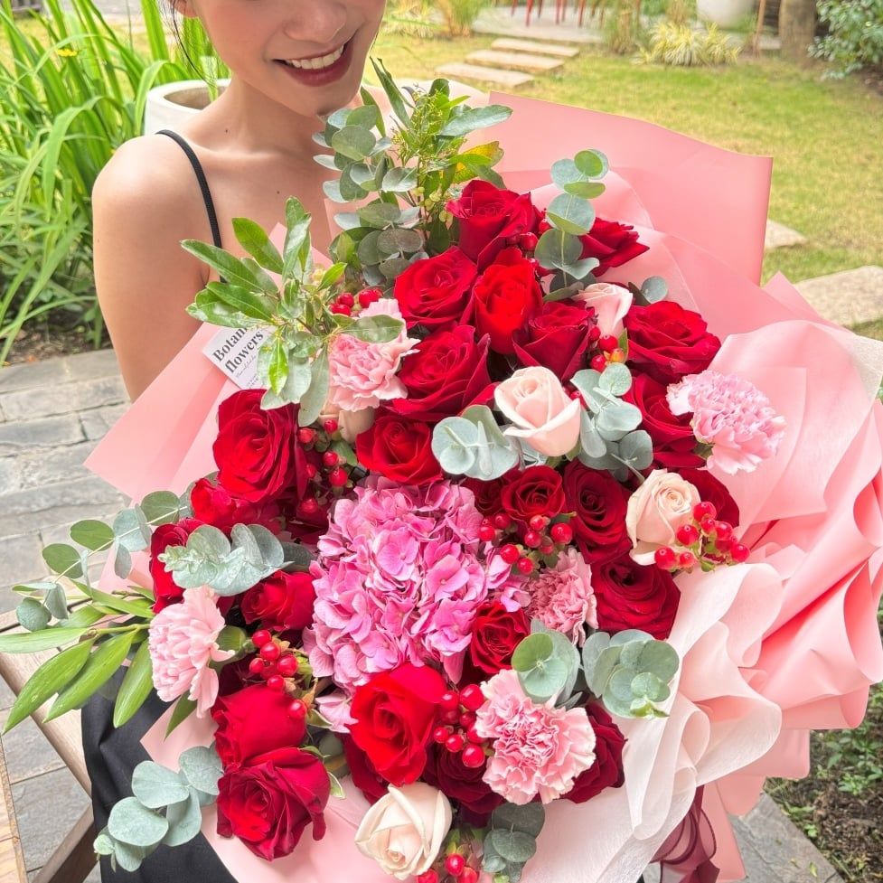  Romantic Harmony Bouquet 