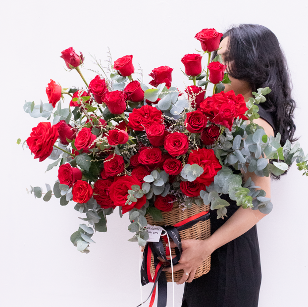  Basket Of Red Roses XL 