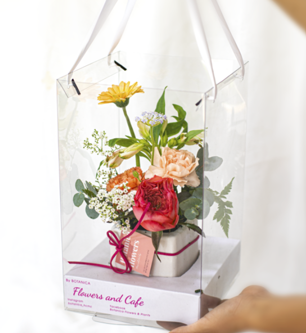  Pastel Flowers In Ceramic Vase - S 