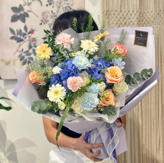 Vivid Blue Hydrangea 