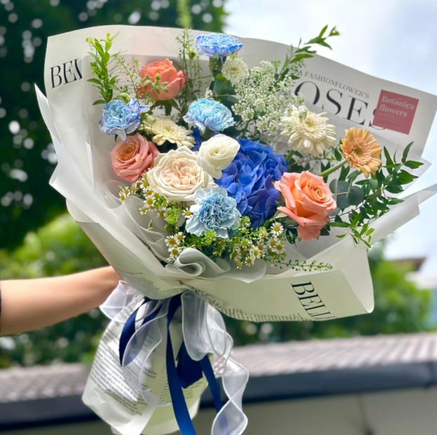  Bó Hoa Cẩm Tú Cầu Màu Xanh Hiện Đại 