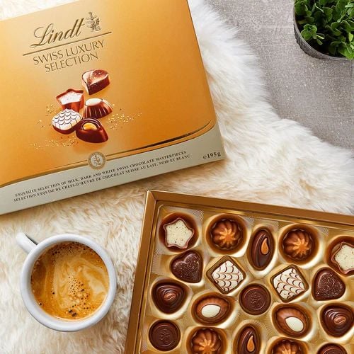  Lindt Swiss Premium Chocolate 