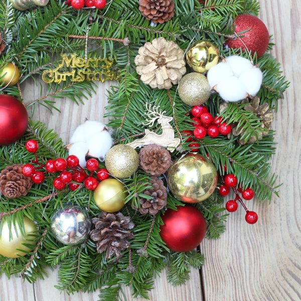  Christmas Wreath Filled With Love 