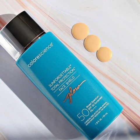 Kem Chống Nắng Căng Bóng Da SPF 50 Colorescience Face Shield Glow 55ml
