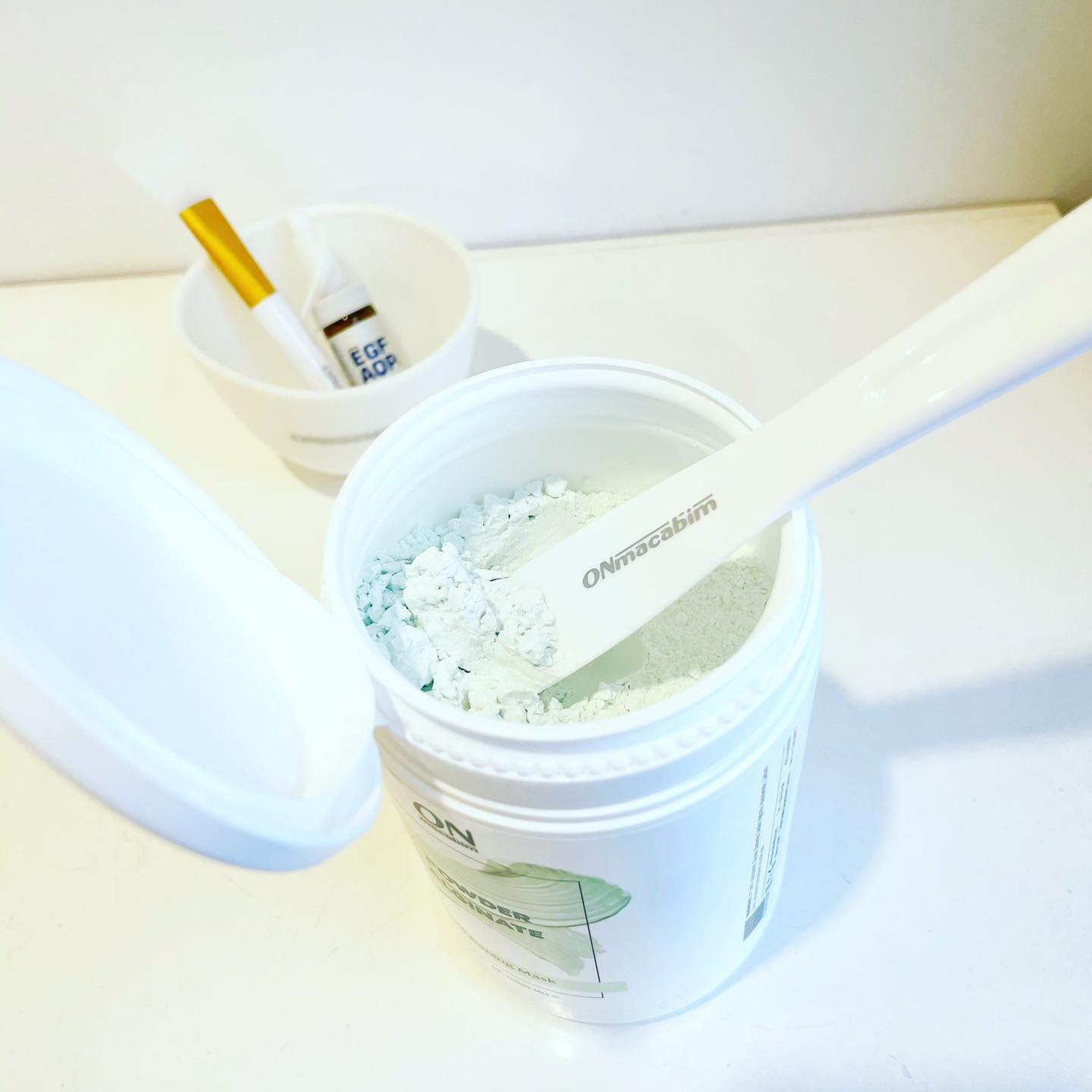 Onmacabim Alginate Powder Whitening mask - Mặt nạ tảo nâu trắng, mịn