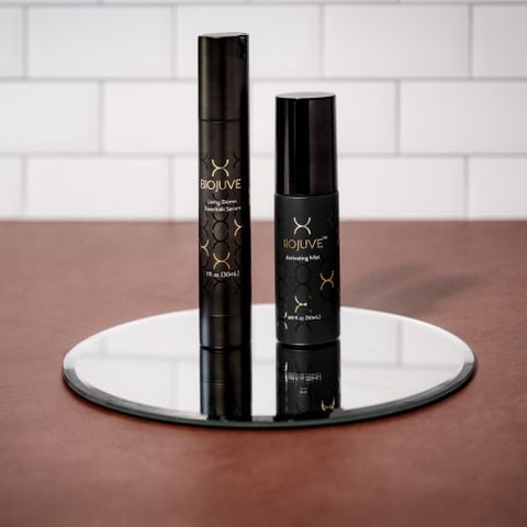 BIOJUVE Living Biome Essentials Duo – Bộ đôi điều chỉnh hệ vi sinh & tăng cường lợi khuẩn trên da