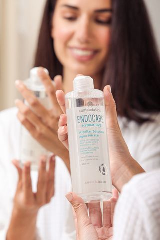 Endocare Hydractive Micellar Solution Agua Micelar - Nước Tẩy Trang 400ml