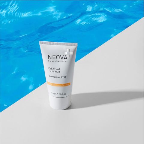 Neova DNA Damage Control Everyday Facial Fluid SPF 44 - Kem Chống Nắng
