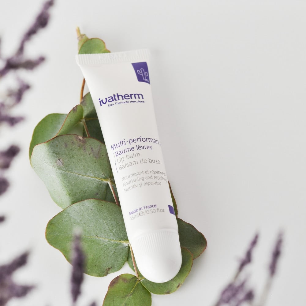 Ivatherm Lip Balm - Son Dưỡng Môi Mềm Xinh, Căng Mọng 15ml