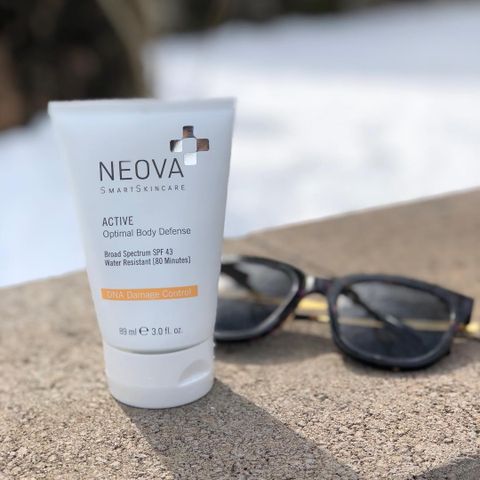 Neova SPF 43 DNA Damage Control Active - Kem chống nắng dành cho da nhạy cảm 89ml