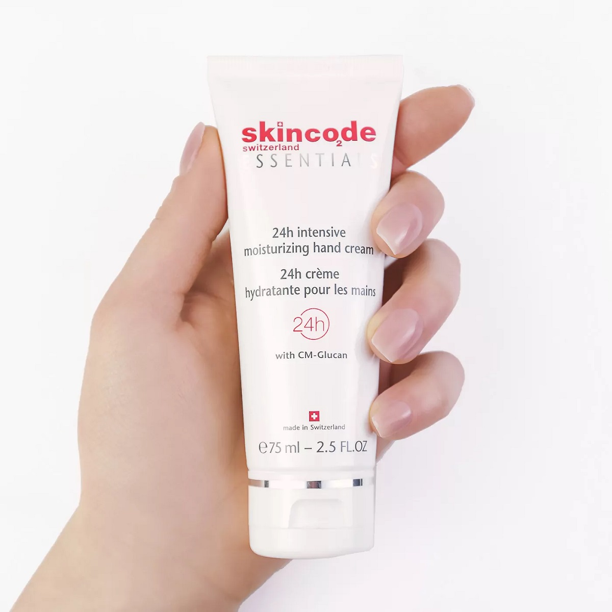 Skincode 24h Intensive Moisturizing Hand Cream - Kem dưỡng tay cấp ẩm sâu làm mềm mượt và xóa nếp nhăn da.