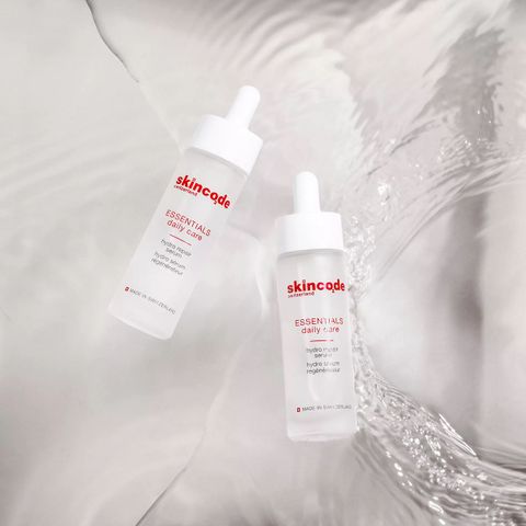 Skincode Hydro Repair Serum (NEW) - Huyết thanh phục hồi các tổn thương tế bào và cung cấp độ ẩm và tiếp nước chuyên sâu