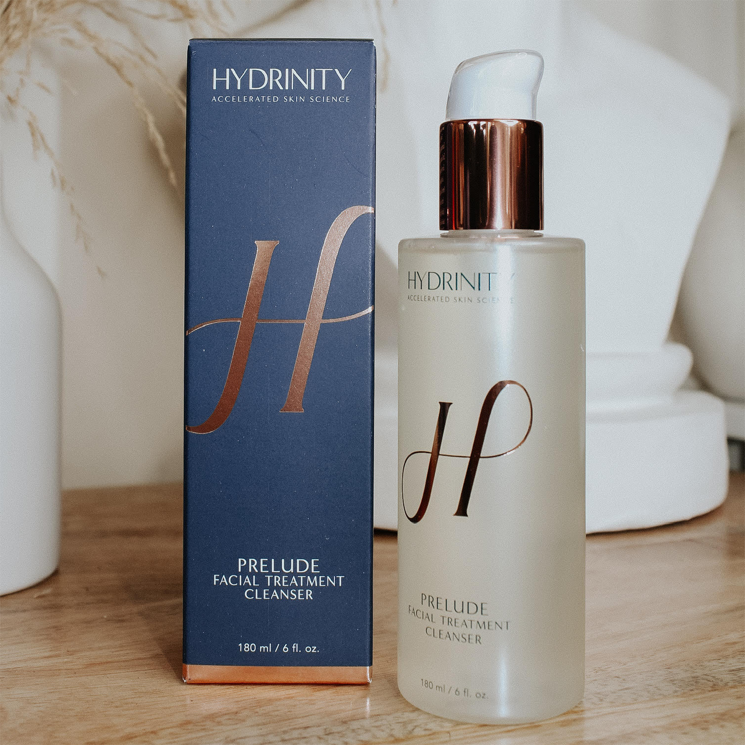 Sữa Rửa Mặt Hydrinity Prelude Facial Treatment Cleanser Làm Sạch Da Chuyên Sâu 180ml