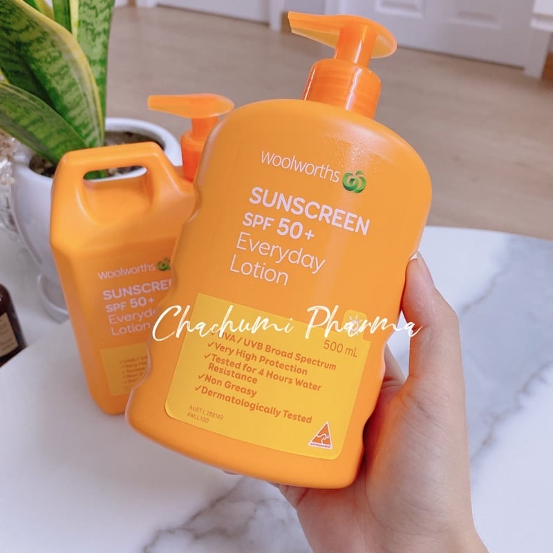 Woolworths sunscreen SPF 50+ everyday lotion - Kem chống nắng body