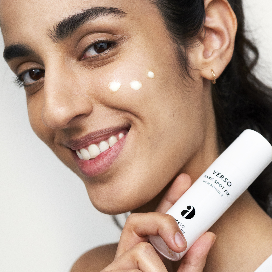 Verso Dark Spot Fix – Kem Giảm Thâm Nám, Làm Mờ Đốm Nâu, Sáng Đều Màu Da Với Retinol 8 15ml