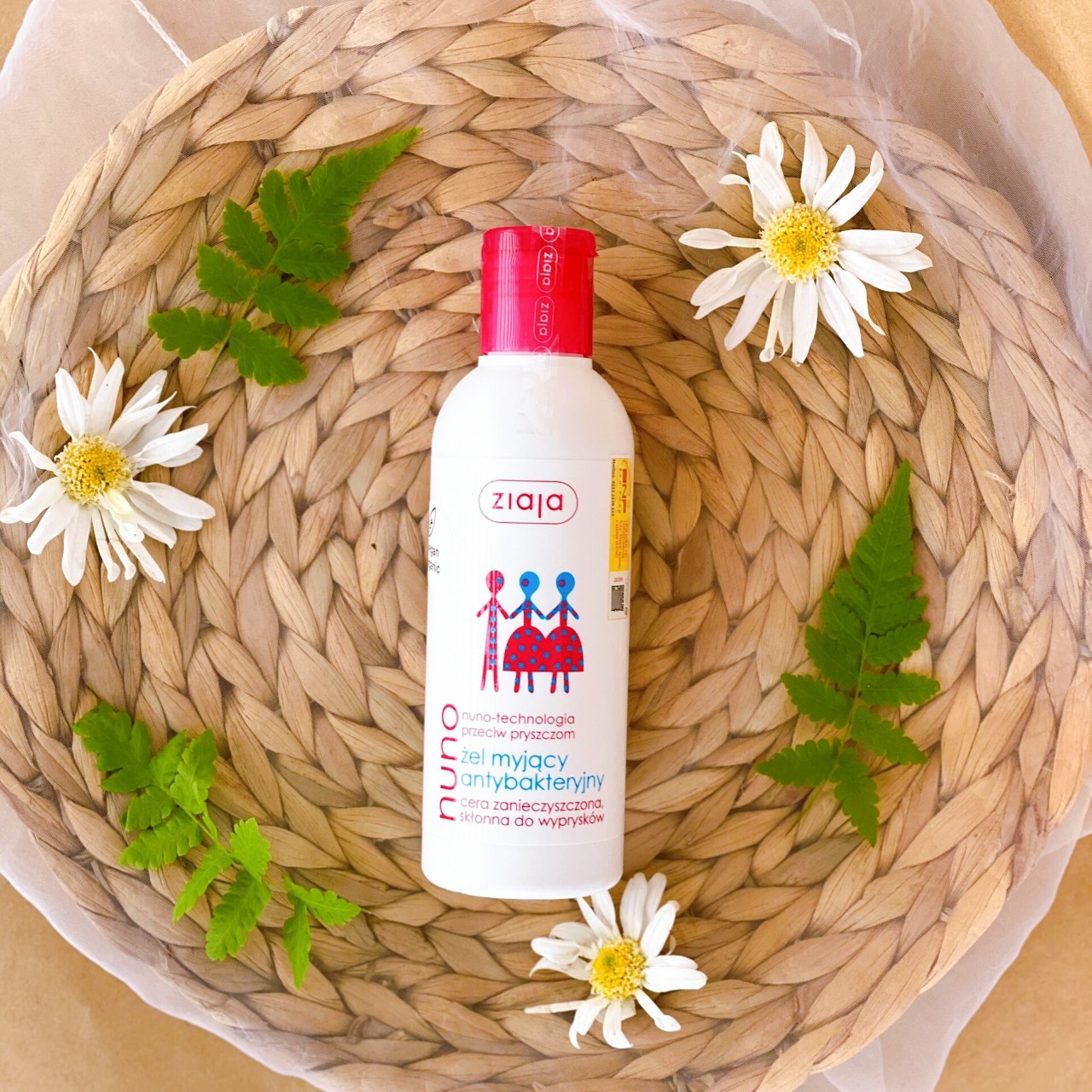 ZIAJA NUNO - Sữa rửa mặt cho da dầu mụn 200ml