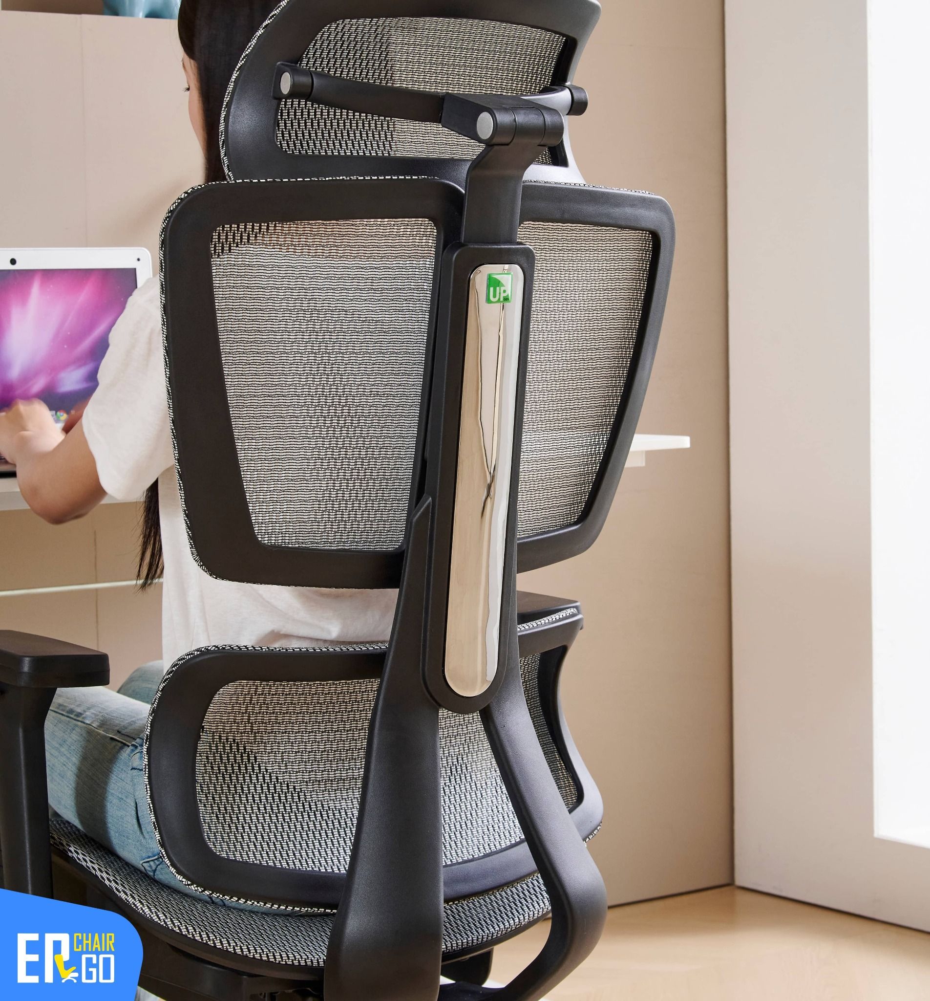  Ghế Công Thái Học UpGen Revolution Ergonomic Chair 