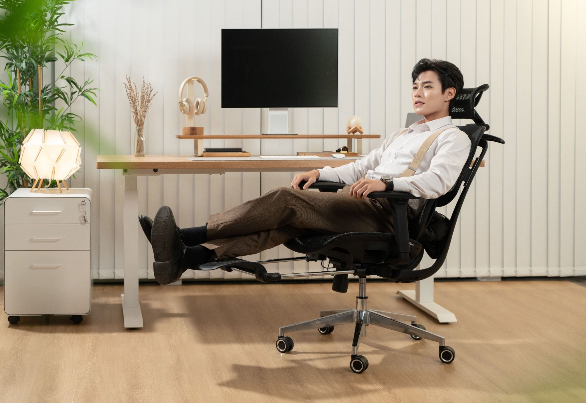  Ghế Công Thái Học Gami Crom bản thường màu All Black (tùy chọn gắn thêm gác chân) 