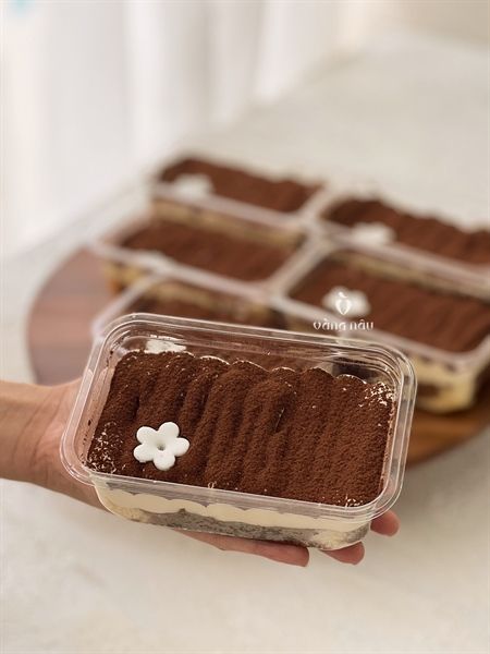  TIRAMISU HỘP HCN 