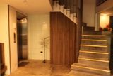  Serviced Apartment 
