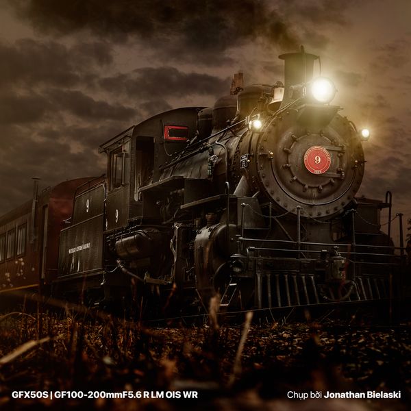 Ống kính Fujinon GF100-200mm F5.6 R LM OIS WR