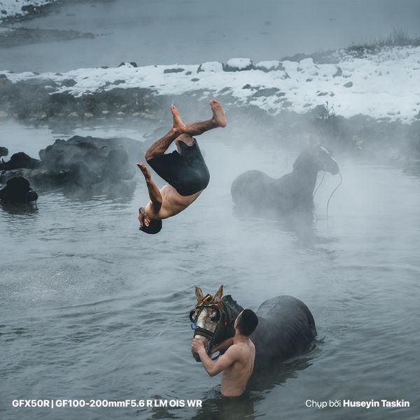 Ống kính Fujinon GF100-200mm F5.6 R LM OIS WR