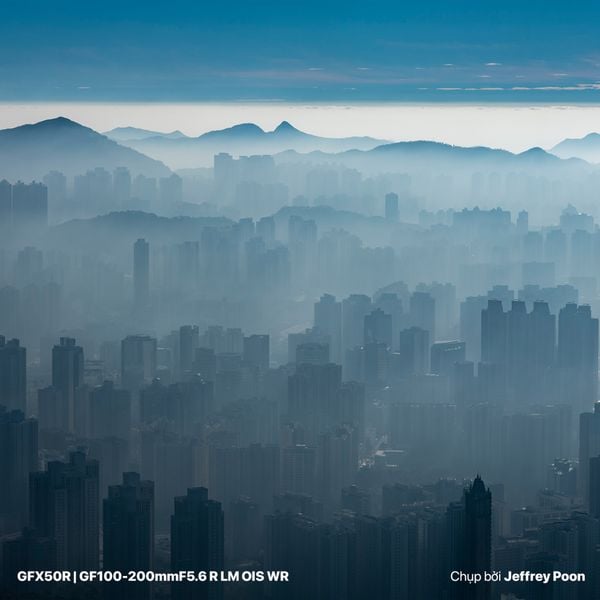 Ống kính Fujinon GF100-200mm F5.6 R LM OIS WR