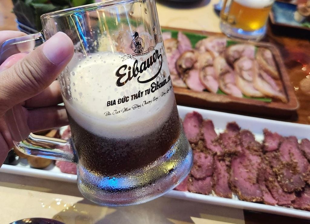 Thùng 12 Lon Bia Đức Thầy Tu EIBAUER ZWICK'L Nhập khẩu từ Đức - 500Ml/Lon