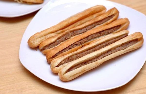 Bánh mỳ que Hải Phòng hộp 10 (tươi)