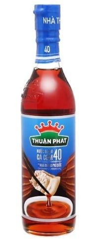 Nước Mắm Cá Cơm Thuận Phát 40 Độ Chai 610ml