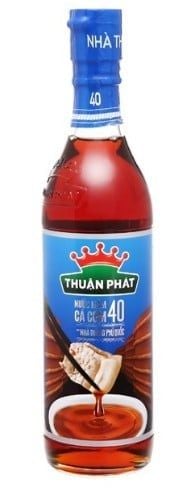 Nước Mắm Cá Cơm Thuận Phát 40 Độ Chai 610ml