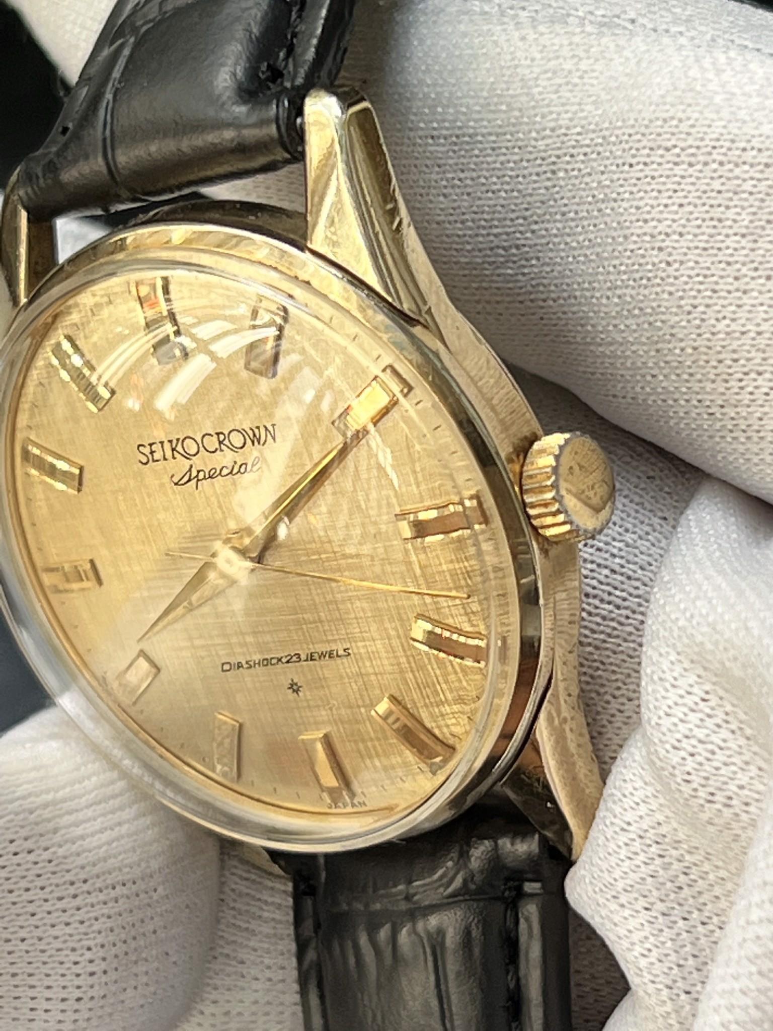 SEIKO CROWN special – đồng hồ cổ tịnh tâm shop