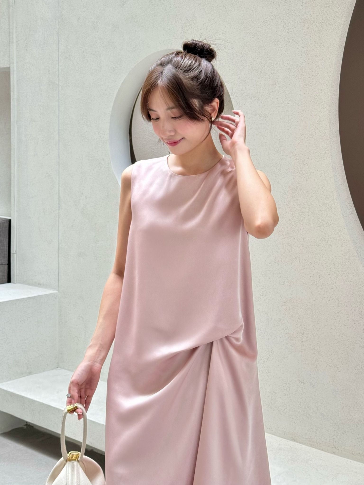  Đầm lụa cách điệu eo Mauve Gathered detail dress 