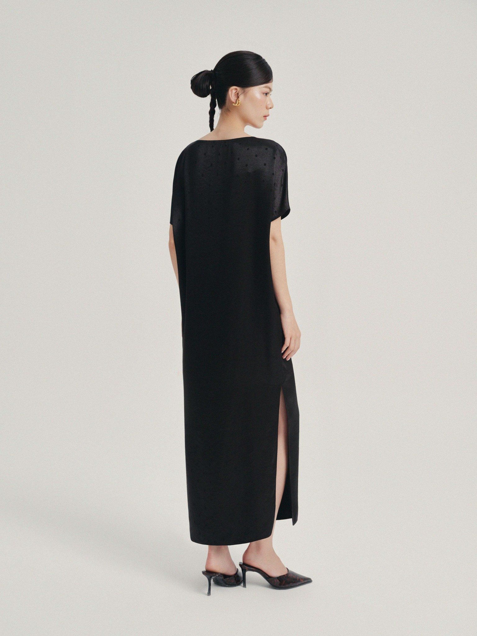  Mauve Signature dress - phiên bản chấm bi 