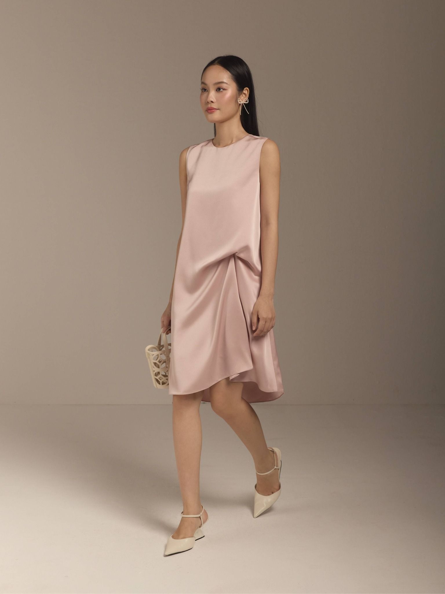 Đầm lụa cách điệu eo Mauve Gathered detail dress 
