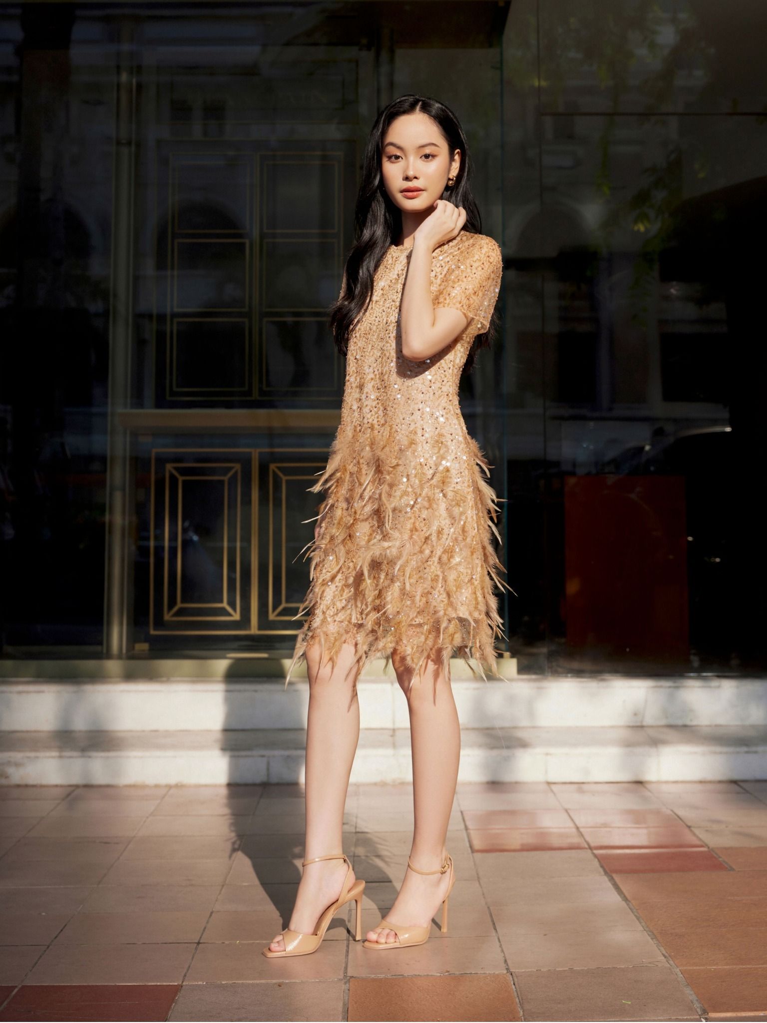  Đầm đính kết lông vũ và hạt | Mauve Mocha dress 