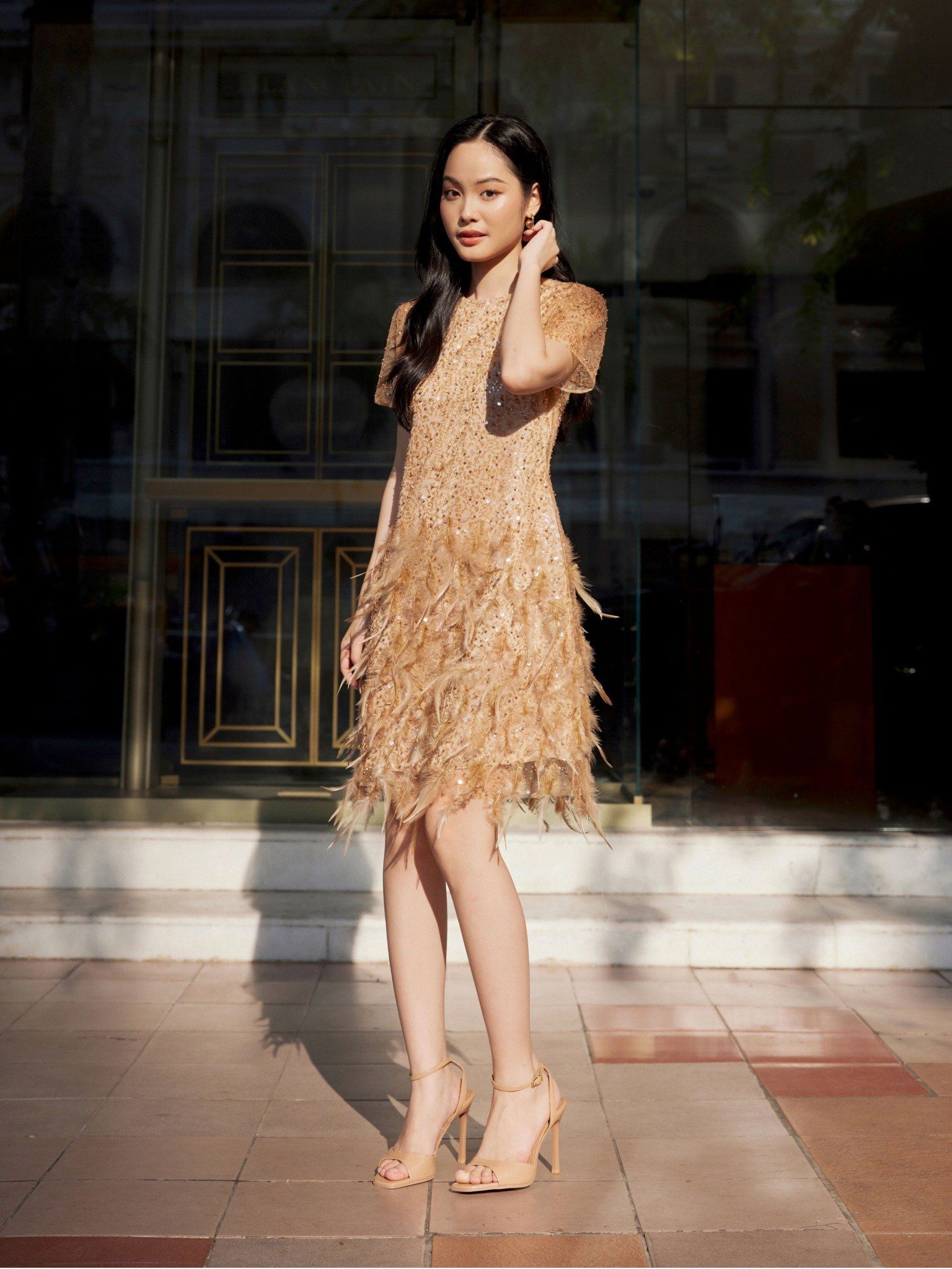  Đầm đính kết lông vũ và hạt | Mauve Mocha dress 